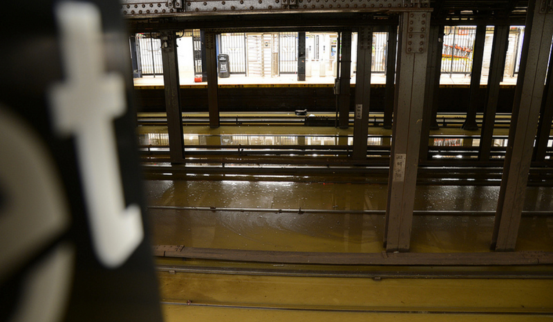 Illustration for article titled Watch A New York City Subway Flood After A Watermain Break
